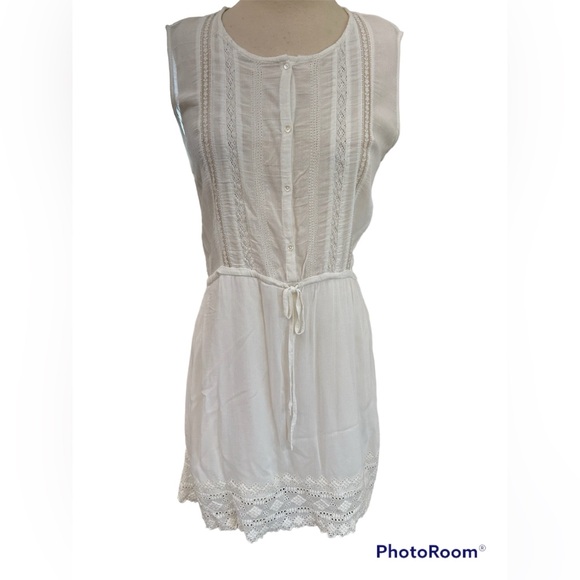 H&M Dresses & Skirts - H&M ivory cream embroider lace cowgirl cinch waist skater fit n flare dress